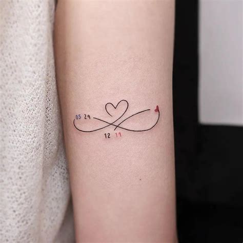 tatuajes de infinito|98 Tatuajes de infinito: El significado del símbolo。